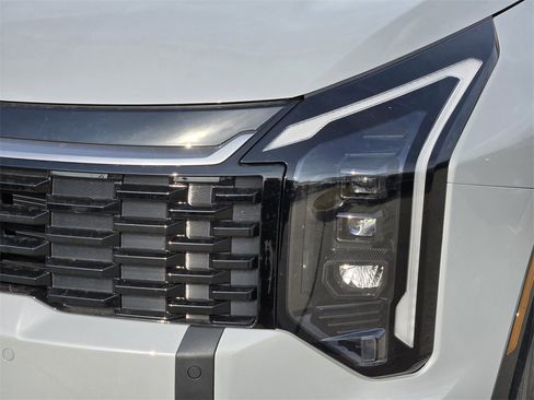 New 2026 Kia Sportage EX image 6