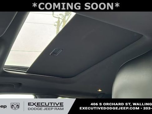Used 2019 Jeep Grand Cherokee Altitude AWD/4WD image 21