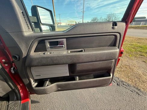 Used 2010 Ford F150 Lariat image 25