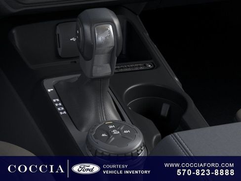New 2025 Ford Bronco Outer Banks AWD/4WD image 17
