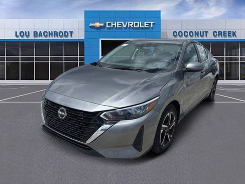 Used 2024 Nissan Sentra SV image 1