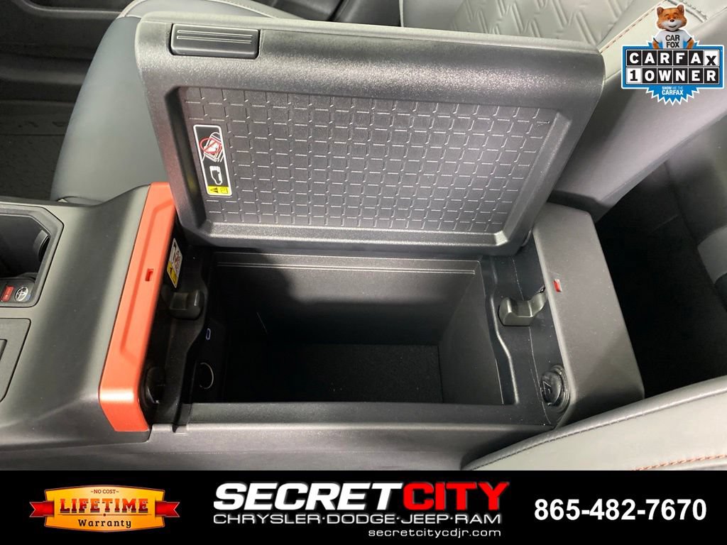 Used 2026 Toyota RAV4 AWD image 23