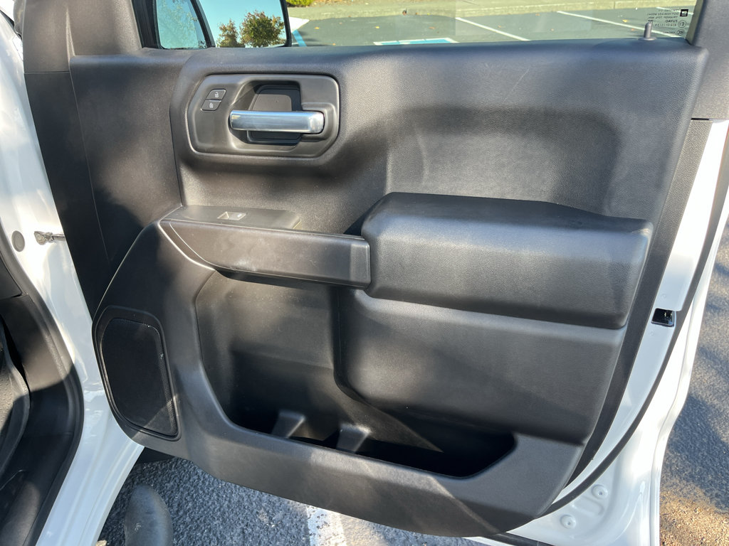 Certified 2026 Chevrolet Silverado 1500 Custom AWD/4WD image 30