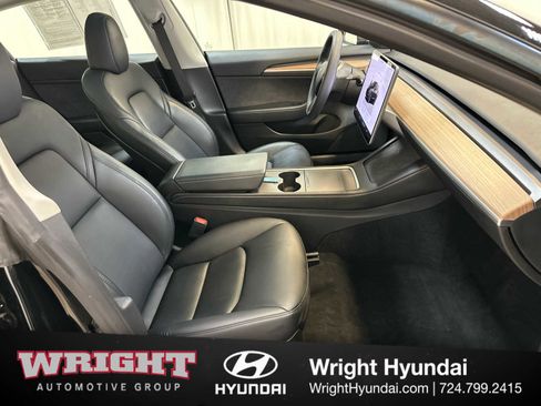 Used 2023 Tesla Model 3 Standard Range image 18