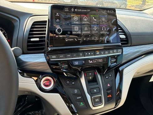 New 2026 Honda Odyssey Elite image 11