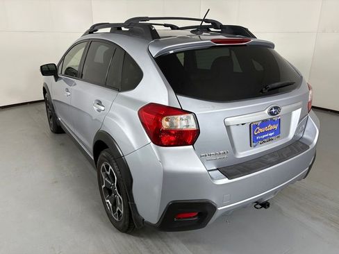 Used 2015 Subaru Crosstrek 2.0i Limited AWD/4WD image 5