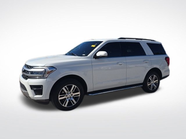 Used 2023 Ford Expedition XLT RWD image 5