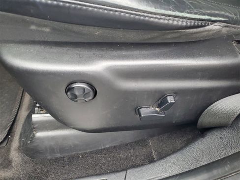 Used 2015 Dodge Durango Limited image 7