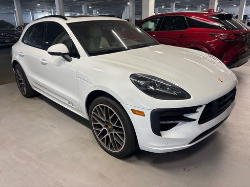 Used 2021 Porsche Macan GTS image 2