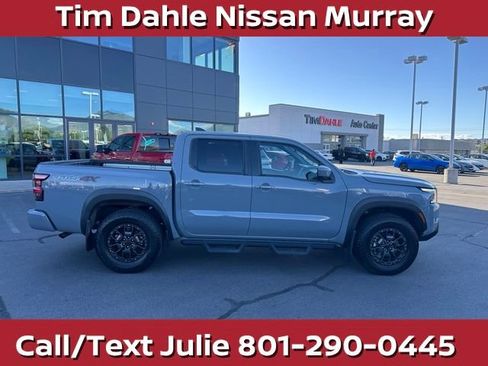 Used 2023 Nissan Frontier PRO-4X w/ Pro-4X Premium Package AWD/4WD image 13