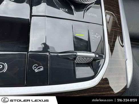 Used 2019 BMW X7 xDrive50i w/ Premium Package image 35