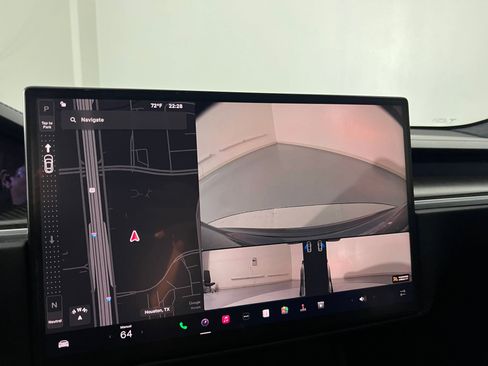 Used 2022 Tesla Model S Plaid image 27