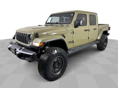 Used 2025 Jeep Gladiator Sport