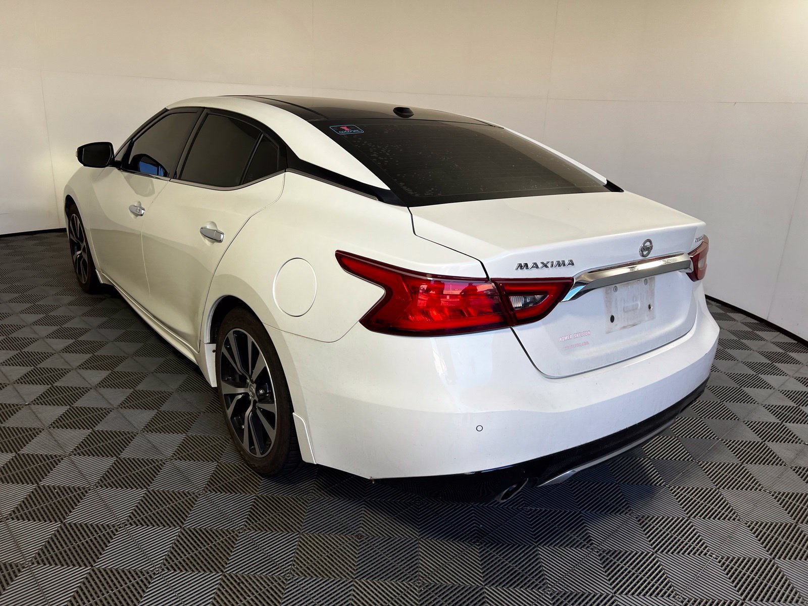 Used 2018 Nissan Maxima Platinum FWD image 7