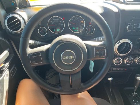 Used 2013 Jeep Wrangler Sahara w/ Dual Top Group AWD/4WD image 16