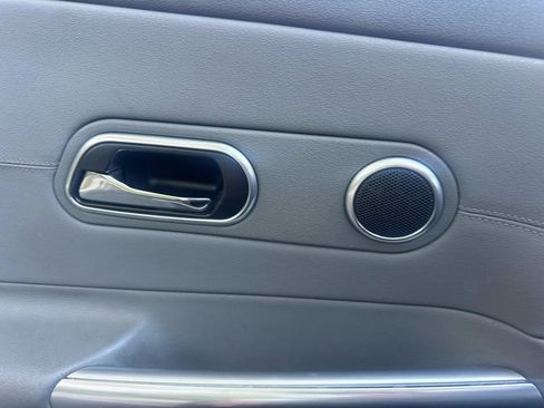 Used 2004 Chrysler Crossfire Coupe image 9