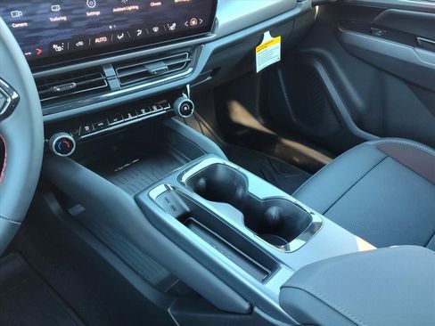 New 2026 Chevrolet Equinox EV RS image 14