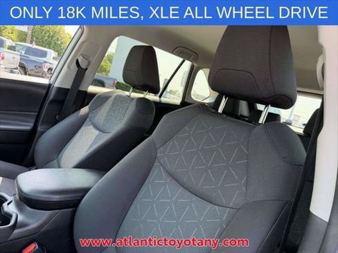 Certified 2024 Toyota RAV4 XLE AWD/4WD image 17