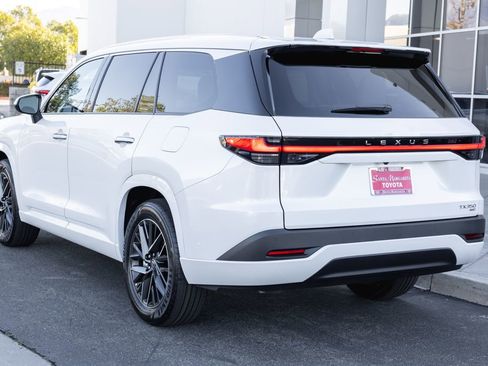 Used 2026 Lexus TX 350 AWD w/ Technology Package image 7