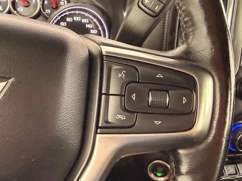 Used 2019 Chevrolet Silverado 1500 LT Trail Boss AWD/4WD image 26