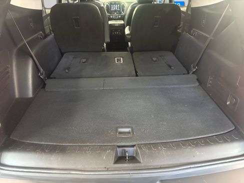 Used 2021 Chevrolet Traverse LT AWD/4WD image 10