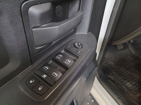 Used 2021 RAM 2500 Tradesman image 11