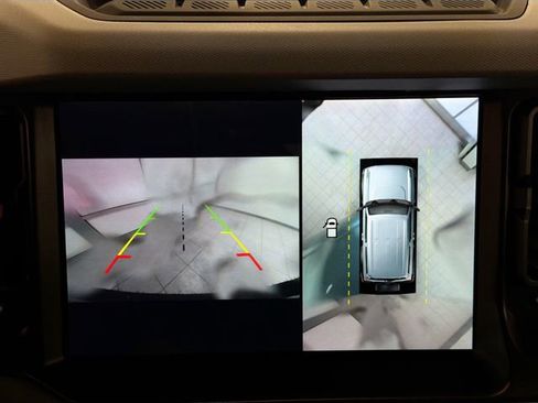 Used 2023 Ford Bronco Badlands w/ Sasquatch Package image 12