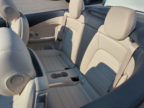 Used 2023 Mercedes-Benz C 300 4MATIC Cabriolet image 29