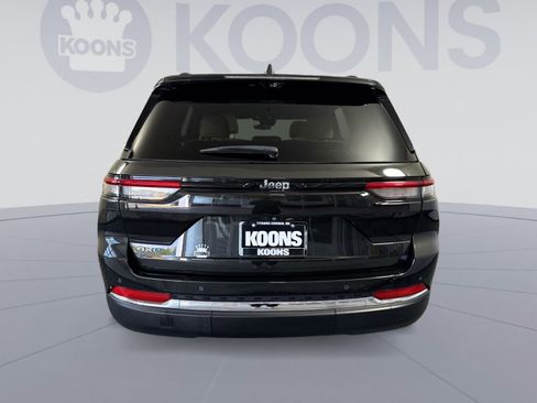 Used 2023 Jeep Grand Cherokee 4WD 4xe w/ Luxury Tech Group II image 5