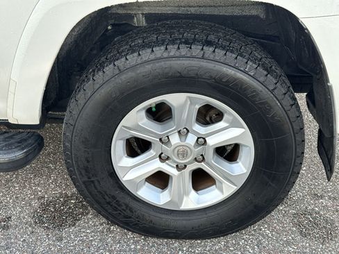 Used 2016 Toyota 4Runner SR5 RWD image 20