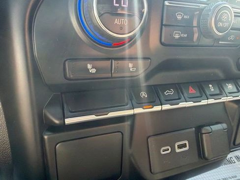 Used 2021 Chevrolet Silverado 1500 LT AWD/4WD image 26