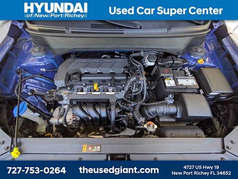 Certified 2022 Hyundai Venue Limited FWD image 13