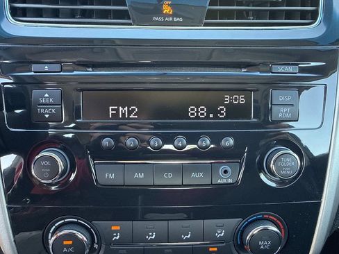 Used 2013 Nissan Altima 3.5 S image 31