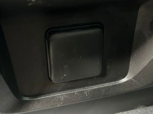 Used 2021 GMC Yukon Denali AWD/4WD image 27