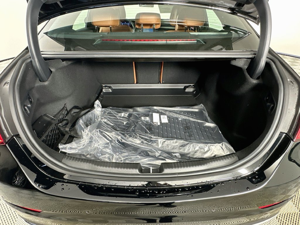 Used 2026 Mercedes-Benz C 300 Sedan image 28