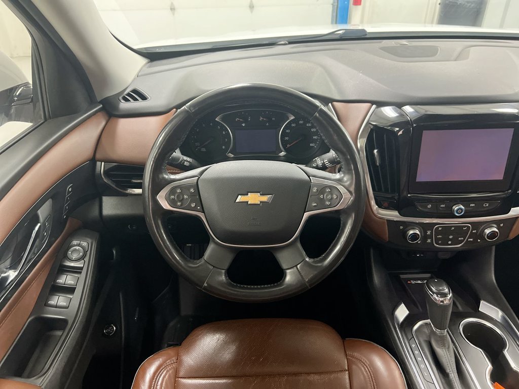 Used 2018 Chevrolet Traverse High Country AWD/4WD image 11