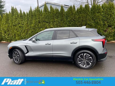 Used 2024 Chevrolet Blazer EV LT image 5