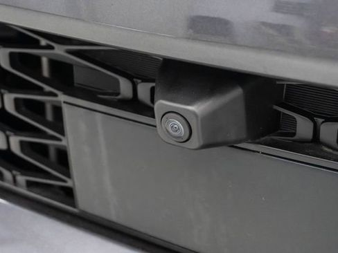 Used 2023 Toyota 4Runner SR5 Premium w/ Moonroof Package image 15