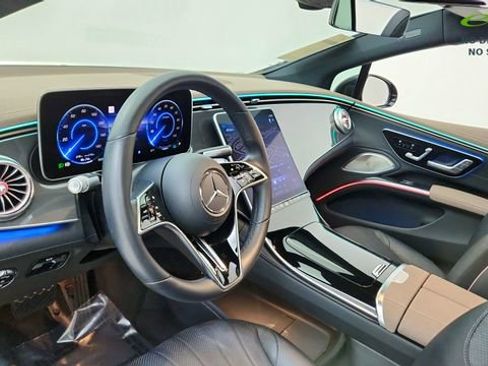 Used 2023 Mercedes-Benz EQS 450+ Sedan image 18