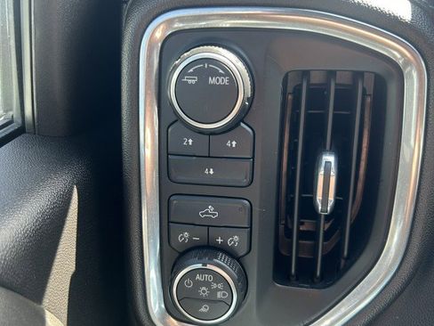 Used 2022 Chevrolet Silverado 2500 LT w/ Fleet Comfort Package AWD/4WD image 12