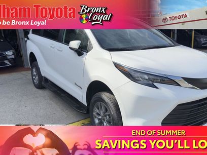 Used 2026 Toyota Sienna LE