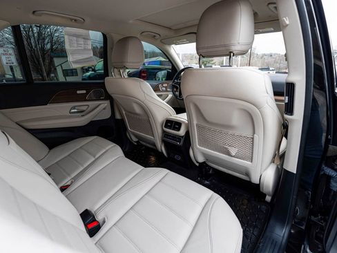 Used 2024 Mercedes-Benz GLE 450 4MATIC image 31