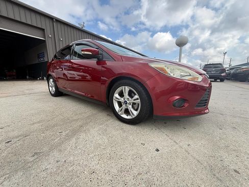 Used 2014 Ford Focus SE image 8