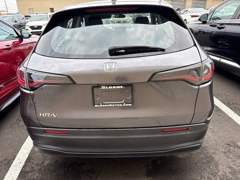 Used 2024 Honda HR-V LX image 4