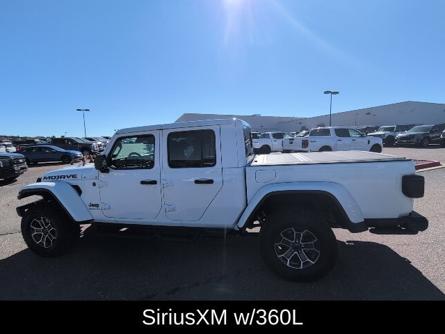Used 2025 Jeep Gladiator Mojave AWD/4WD image 9