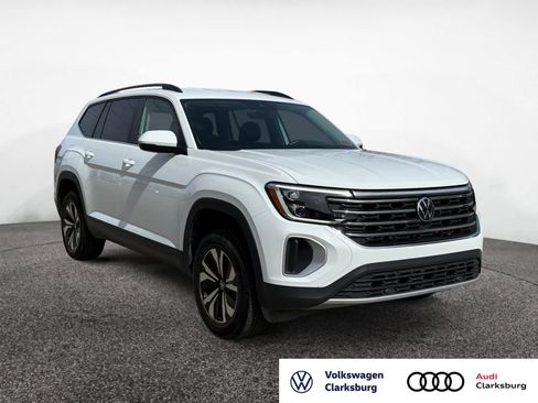 Used 2024 Volkswagen Atlas SE image 7