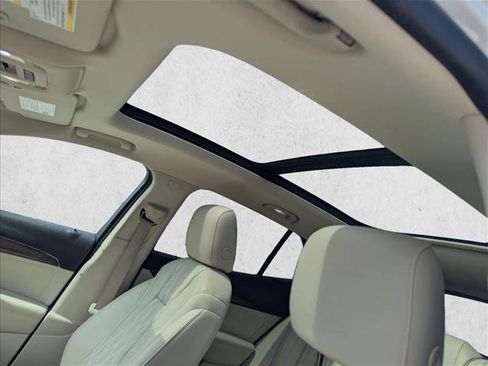 Used 2021 Buick Envision Avenir w/ Technology Package II FWD image 15
