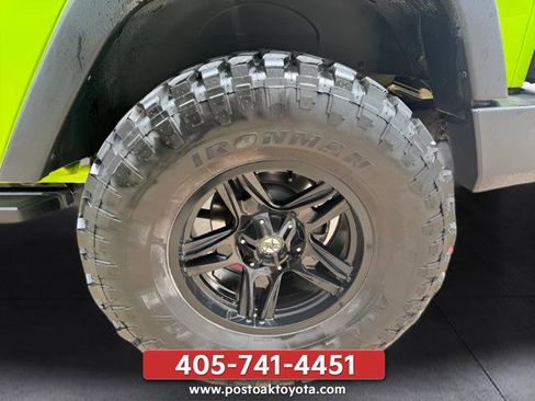 Used 2012 Jeep Wrangler Rubicon w/ PWR Convenience Group AWD/4WD image 34