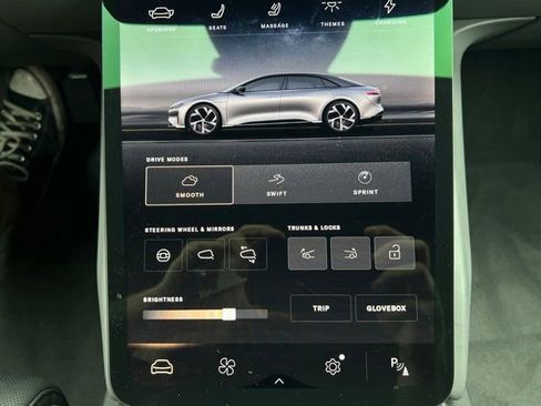 Used 2025 Lucid Air Touring AWD/4WD image 29