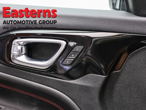 Used 2022 Jeep Compass Trailhawk w/ Trailhawk Elite Group AWD/4WD image 21